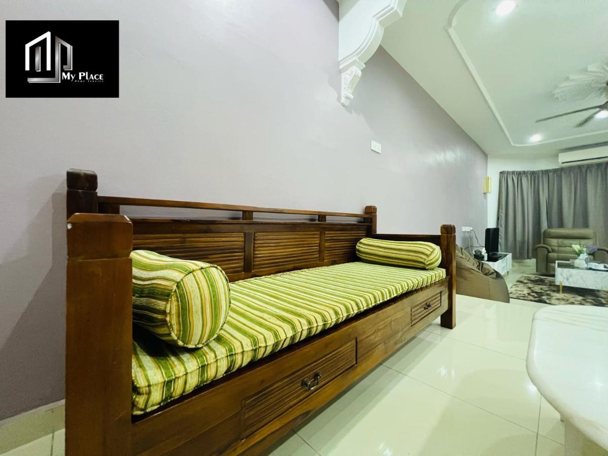 2 Storey 5Br 16Pax Semabok Taman Cheng Ho, 3 By Myplace Малакка Экстерьер фото
