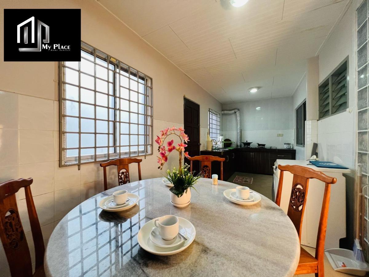 2 Storey 5Br 16Pax Semabok Taman Cheng Ho, 3 By Myplace Малакка Экстерьер фото